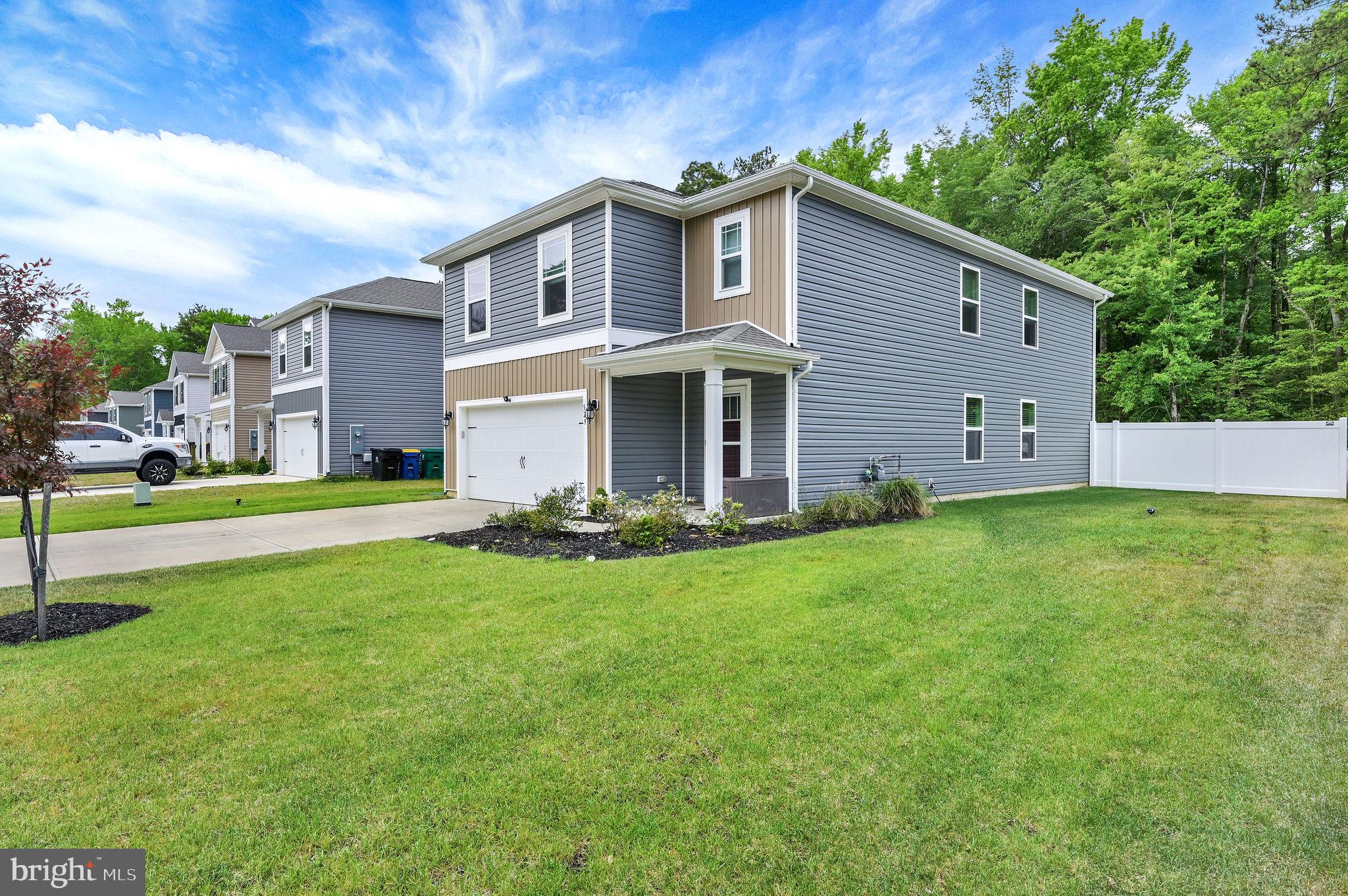 LOGANBERRY VILLAGE - Residential