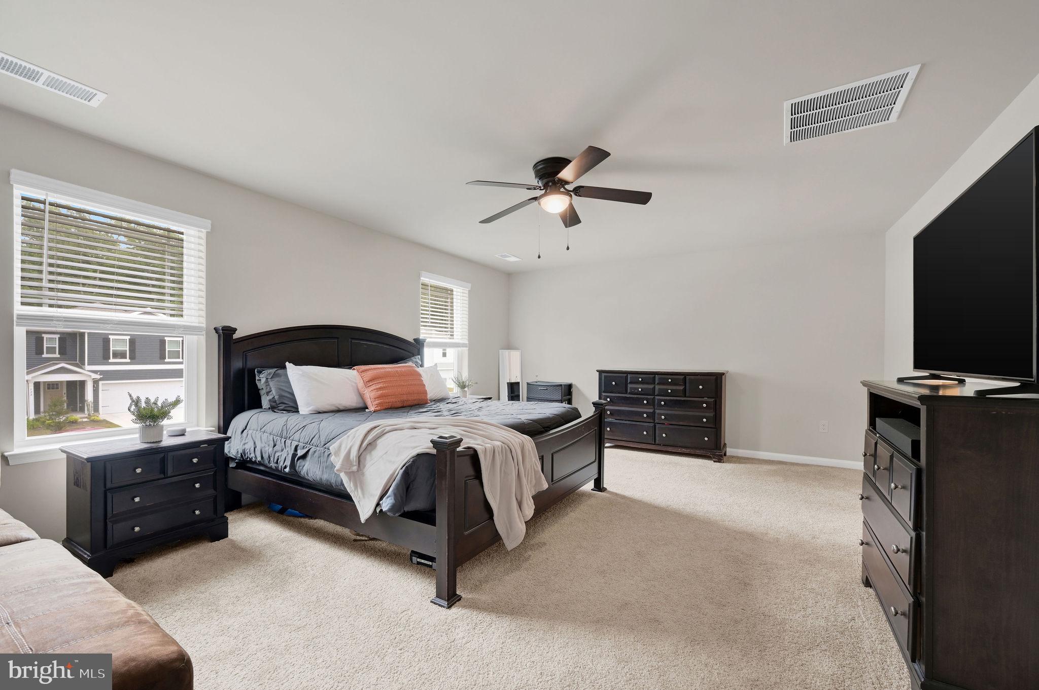 LOGANBERRY VILLAGE - Residential