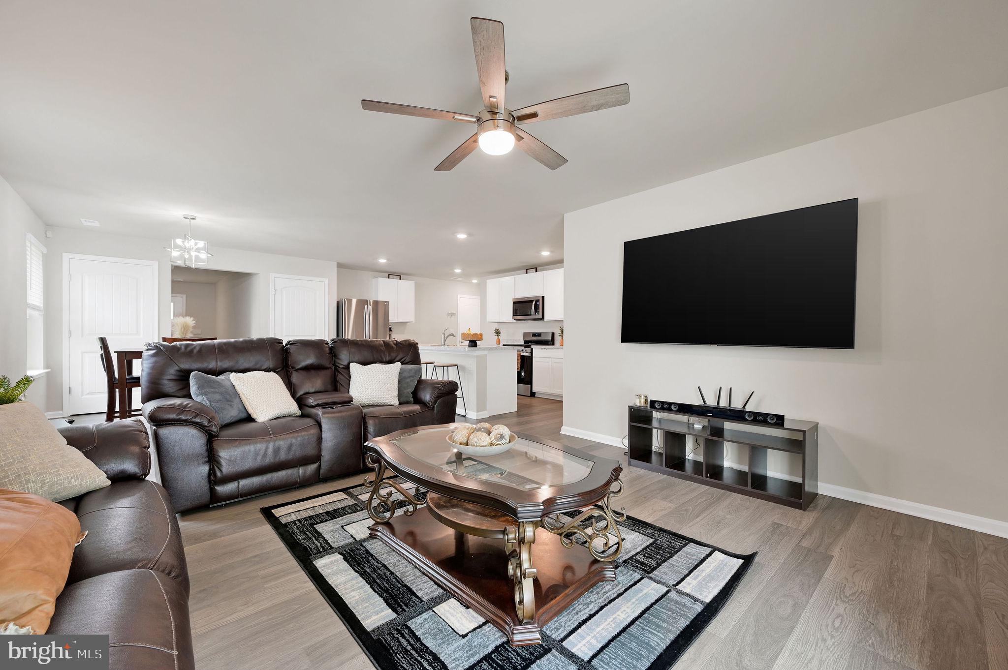LOGANBERRY VILLAGE - Residential