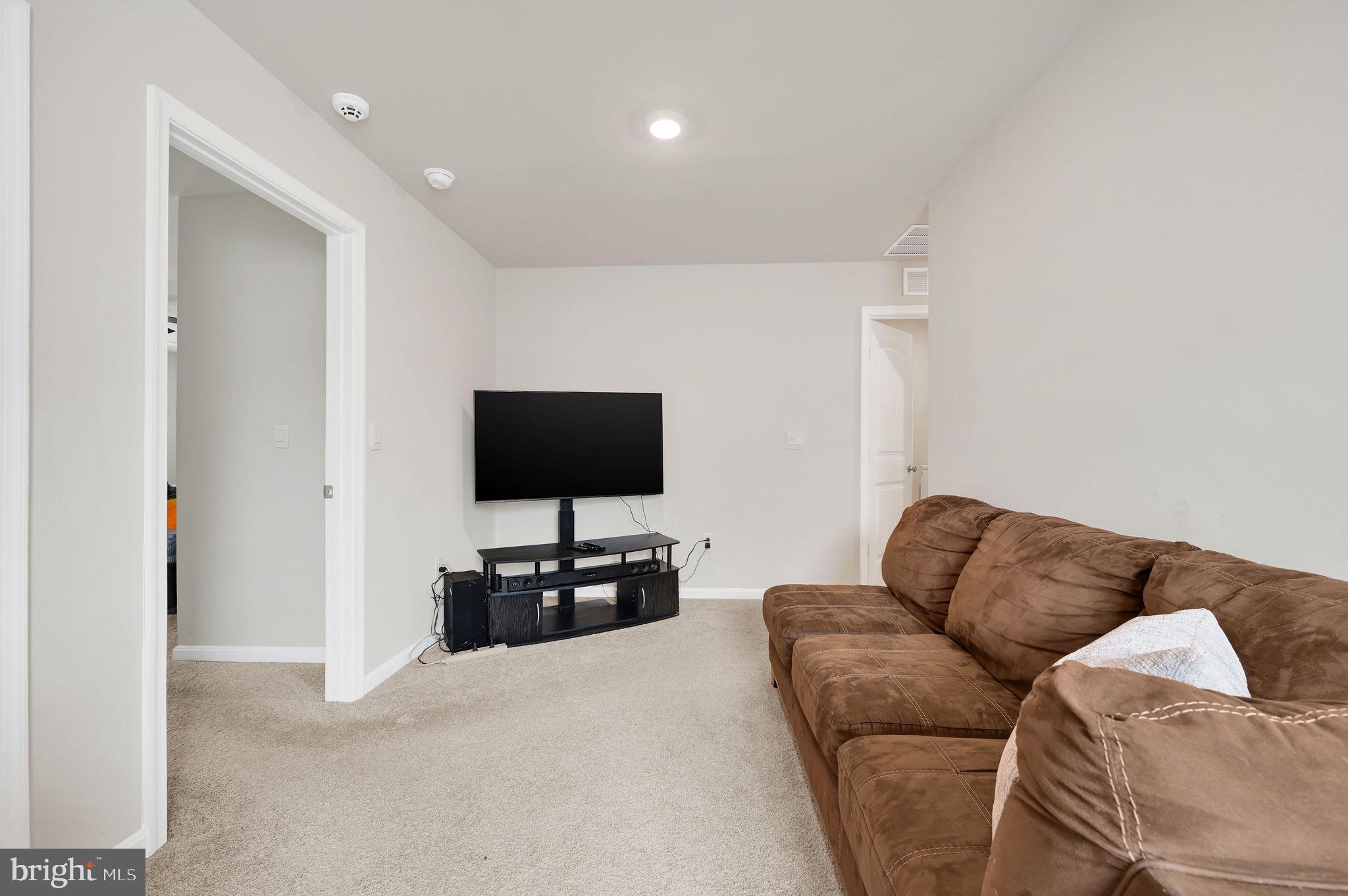 LOGANBERRY VILLAGE - Residential