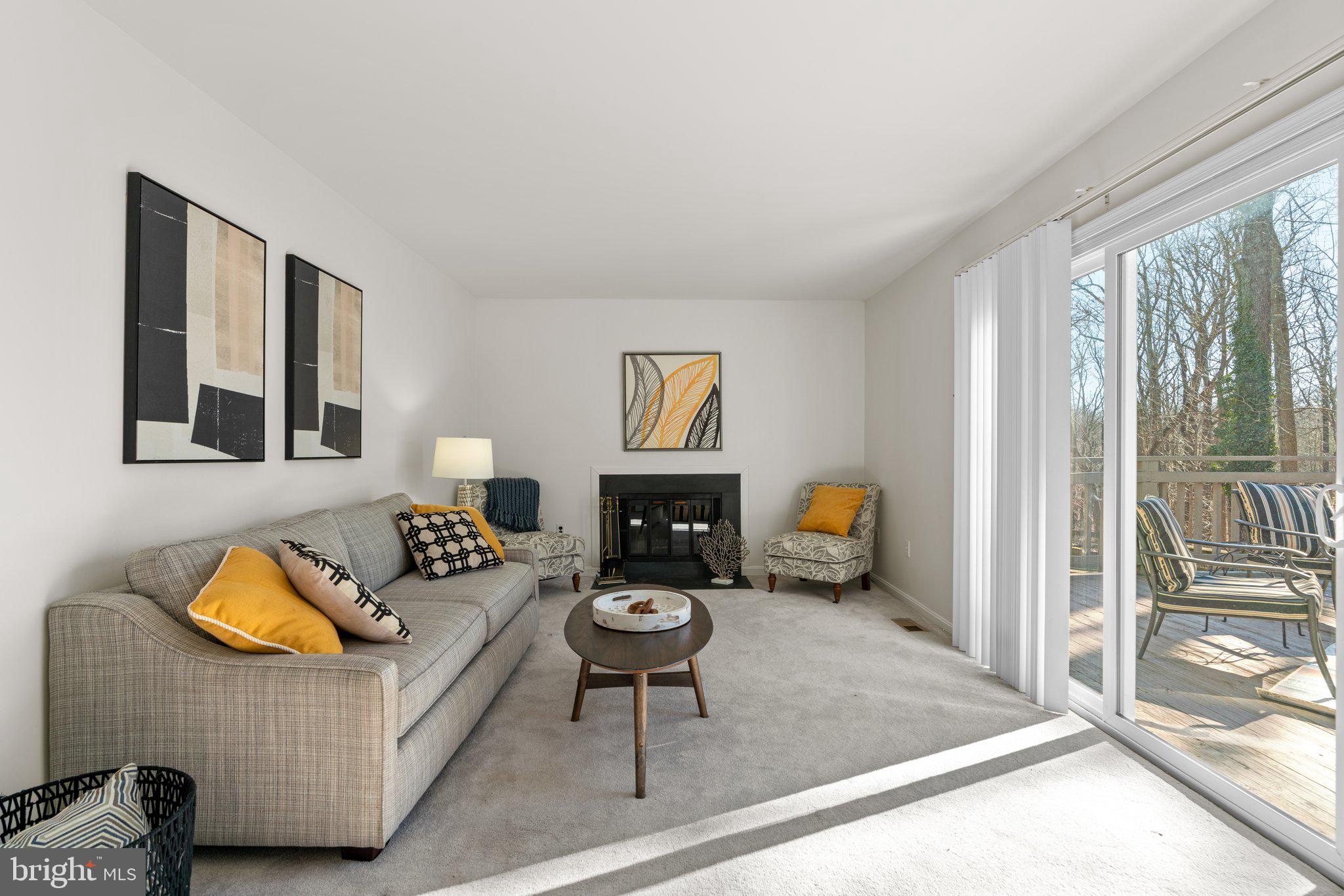 HUNTERS WOODS - Residential