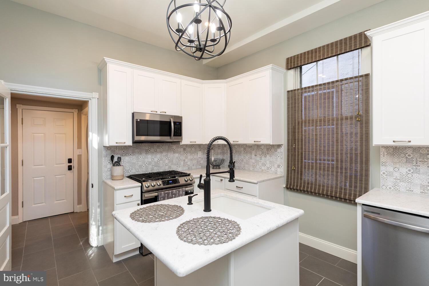 GERMANTOWN (WEST) - Residential