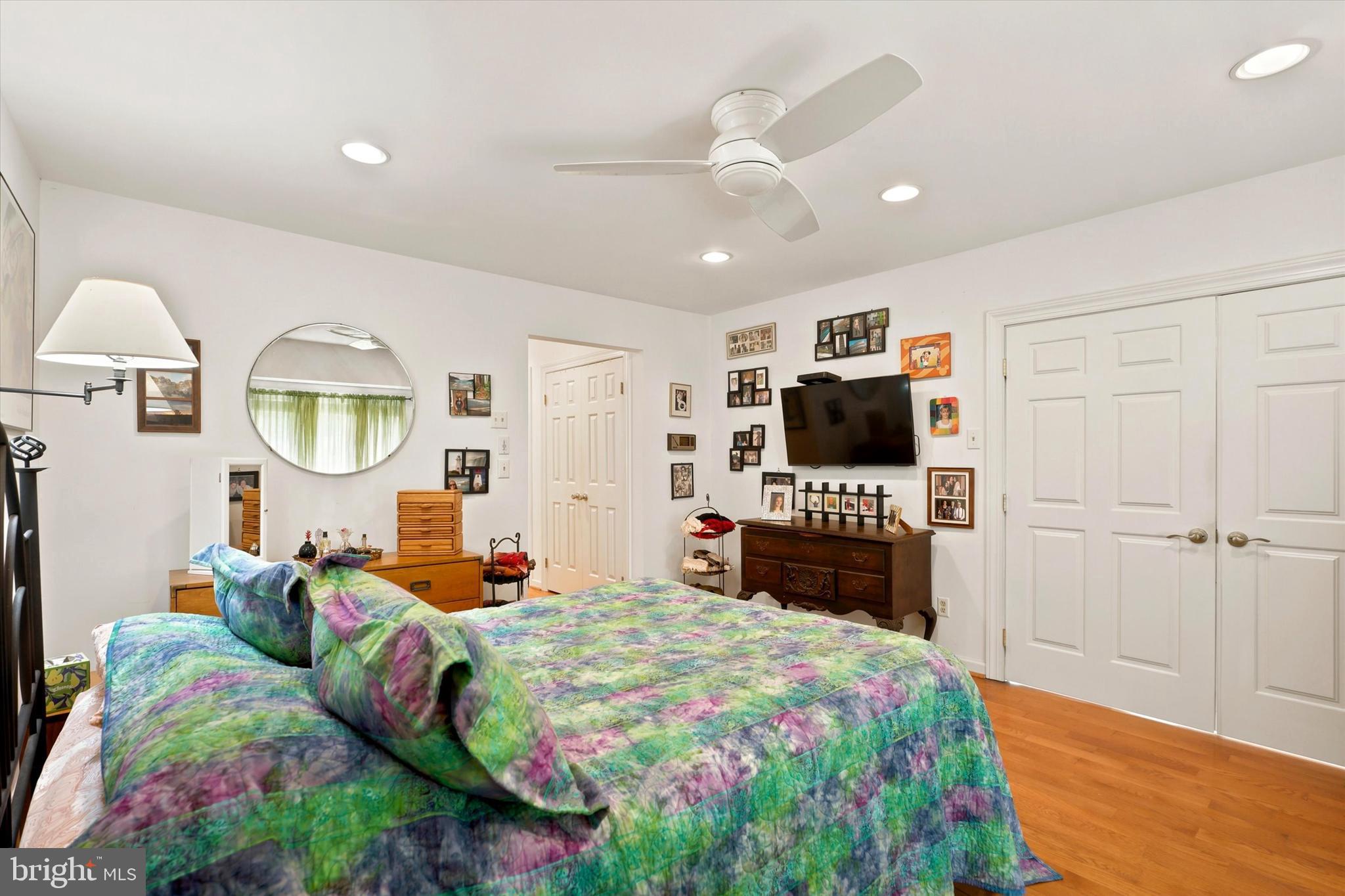 WHITPAIN FARM - Residential