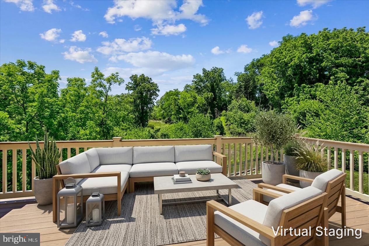 HUNT VALLEY OVERLOOK - Residential