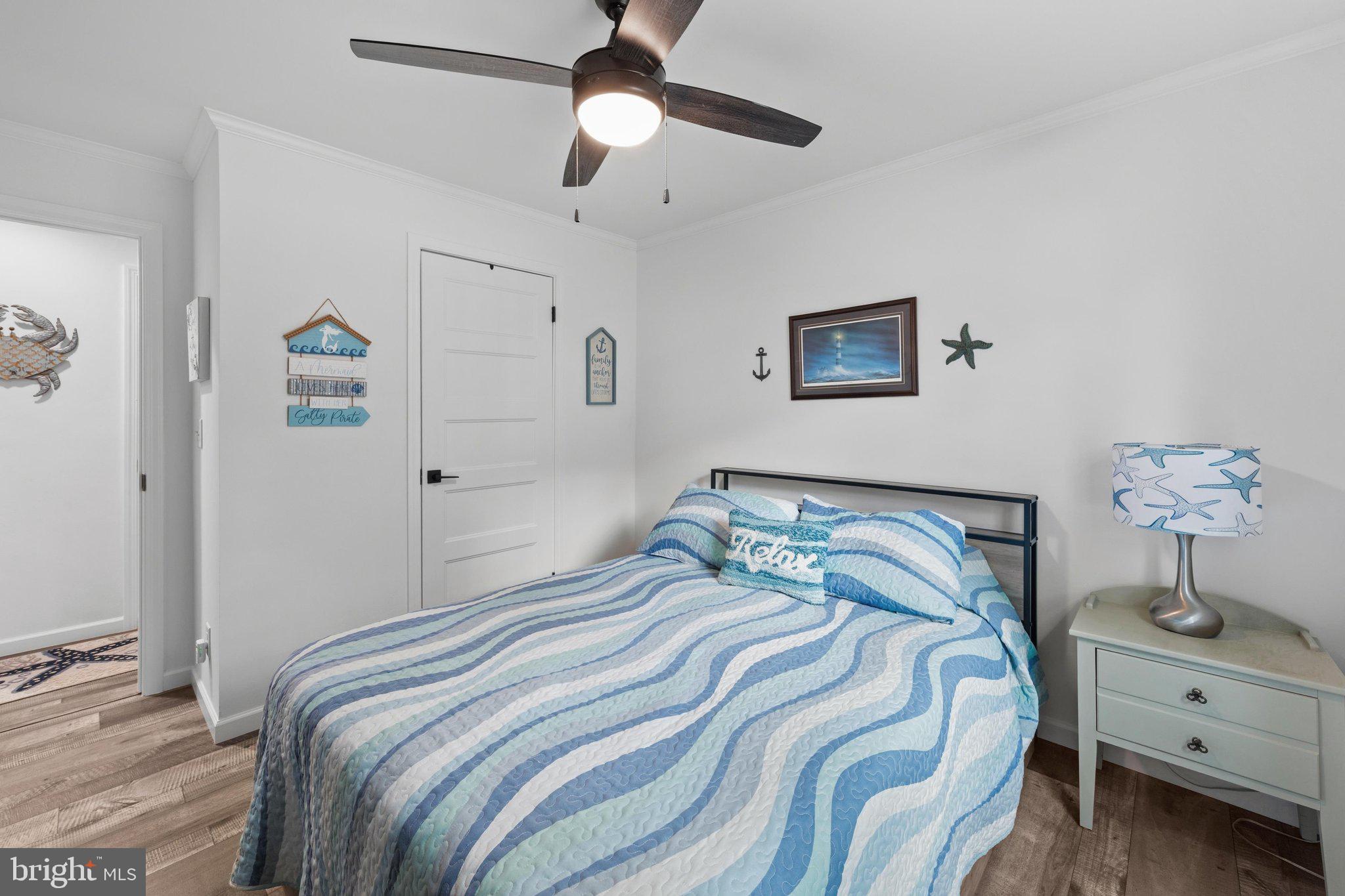 ANGOLA BEACH - Residential