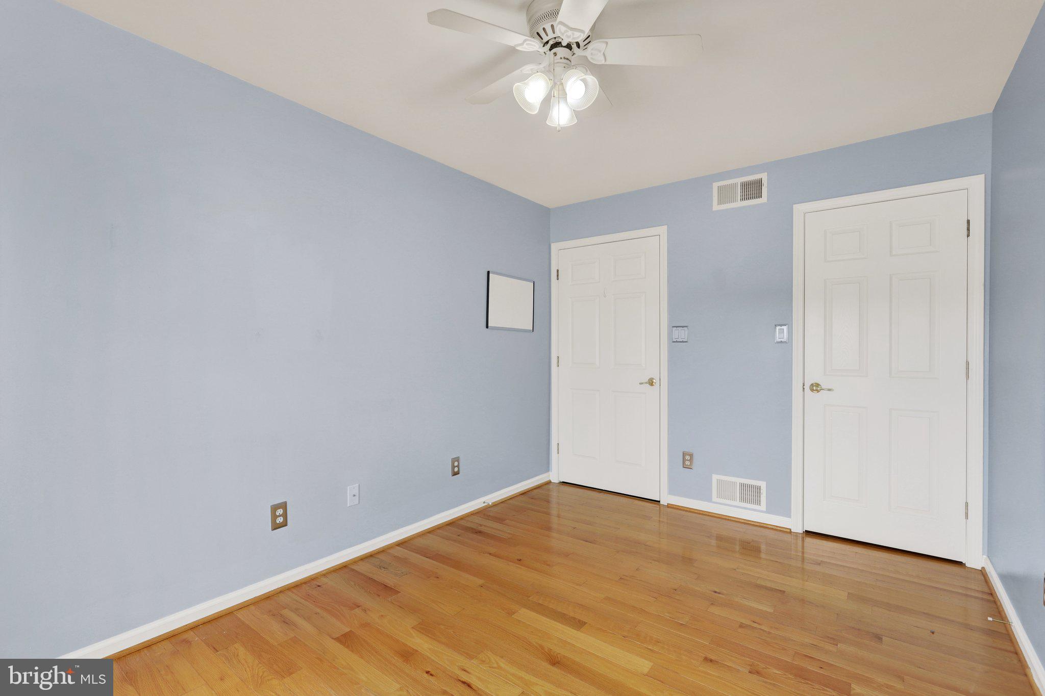 PENN NATIONAL GOLF COURSE COMMUNITY - Residential