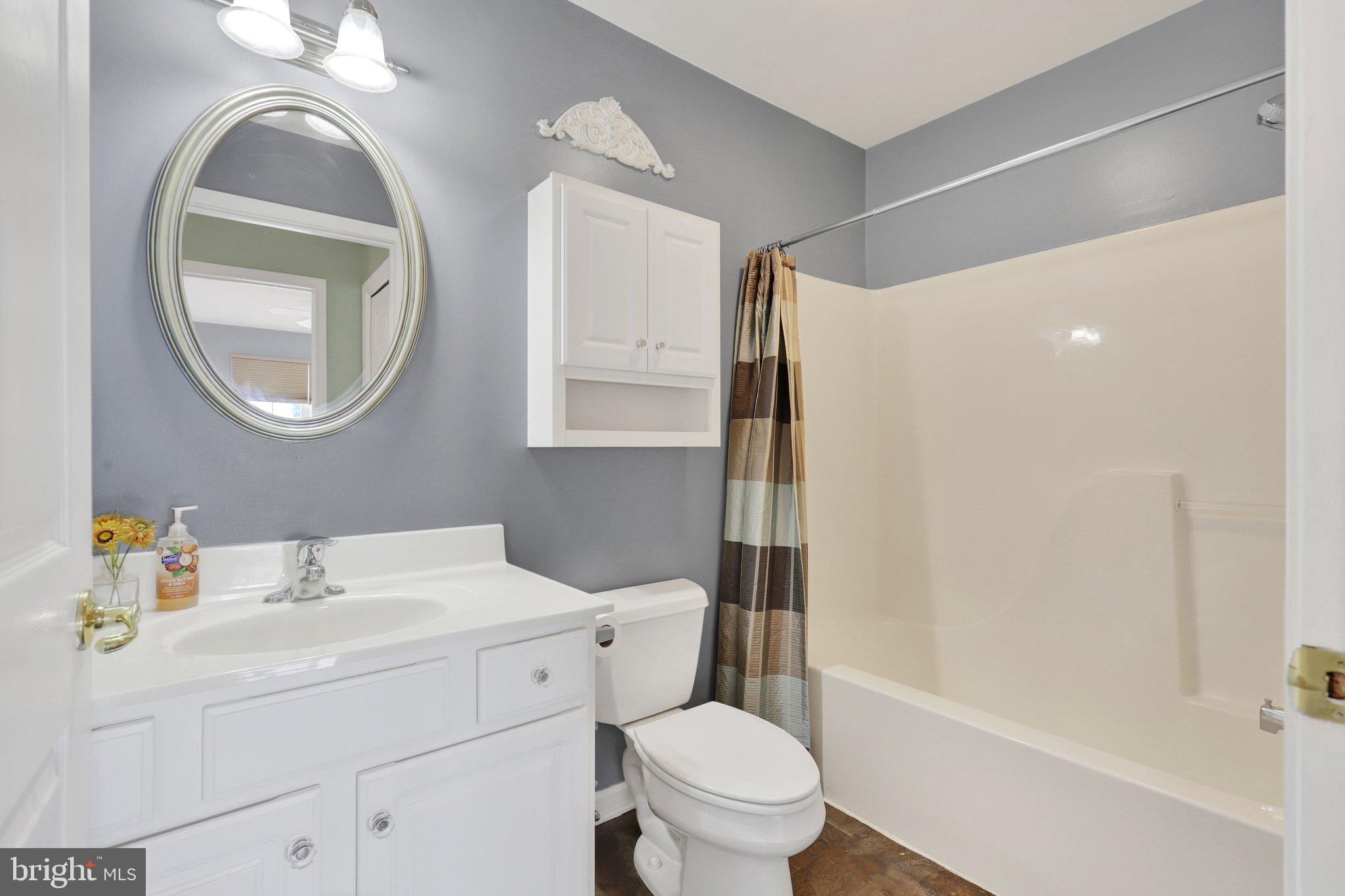 PENN NATIONAL GOLF COURSE COMMUNITY - Residential