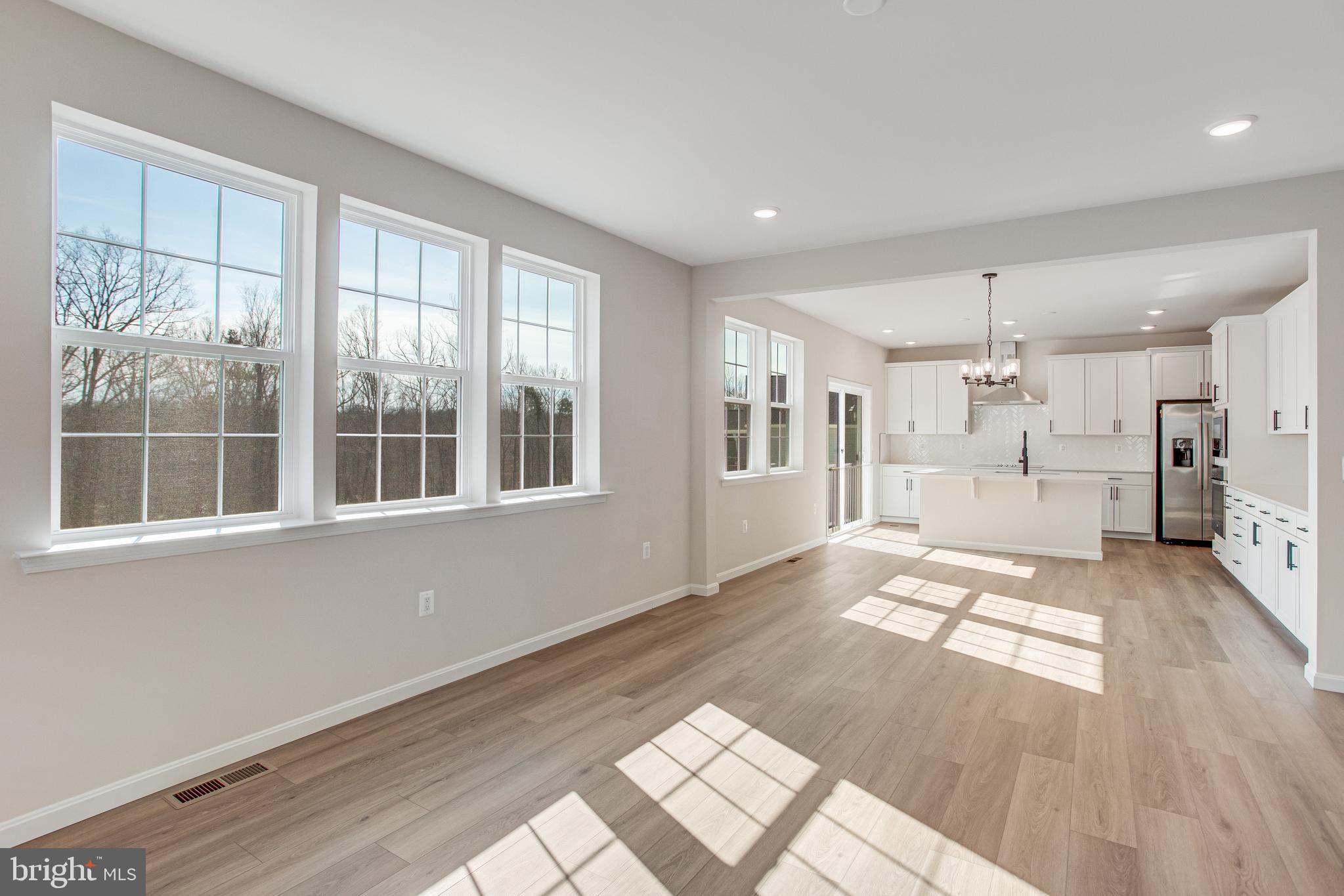 WILDERNESS SHORES - Residential