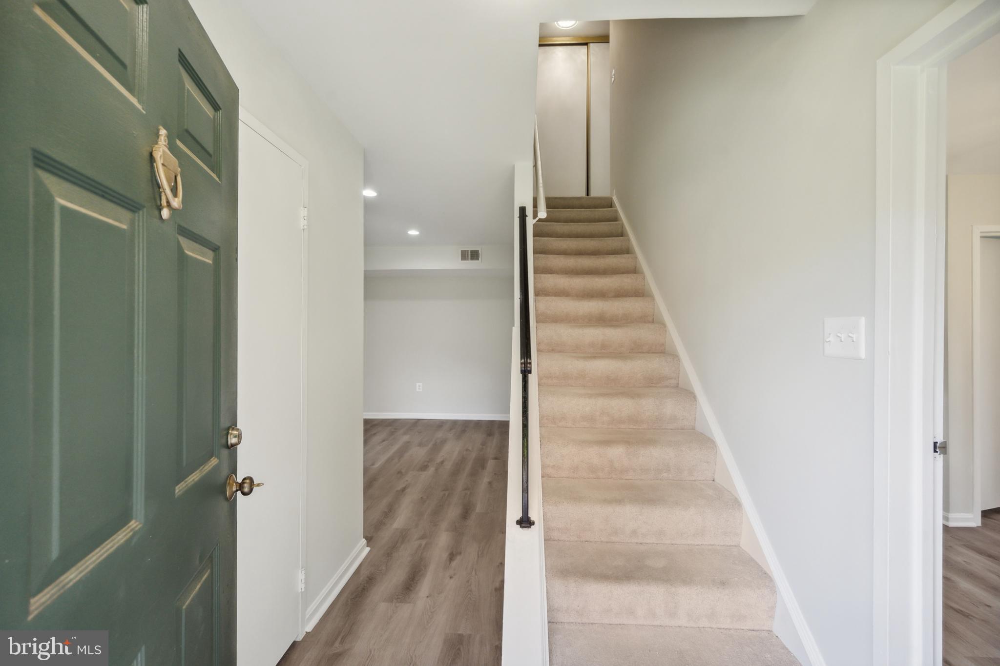 TERRACE TOWNHOUSES OF ANNANDALE - Residential