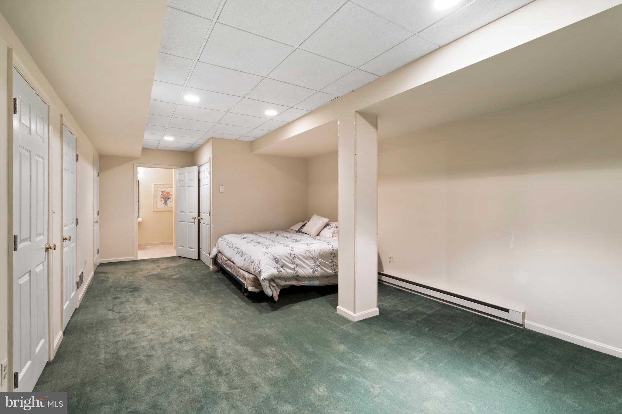 BROADRIDGE - Residential
