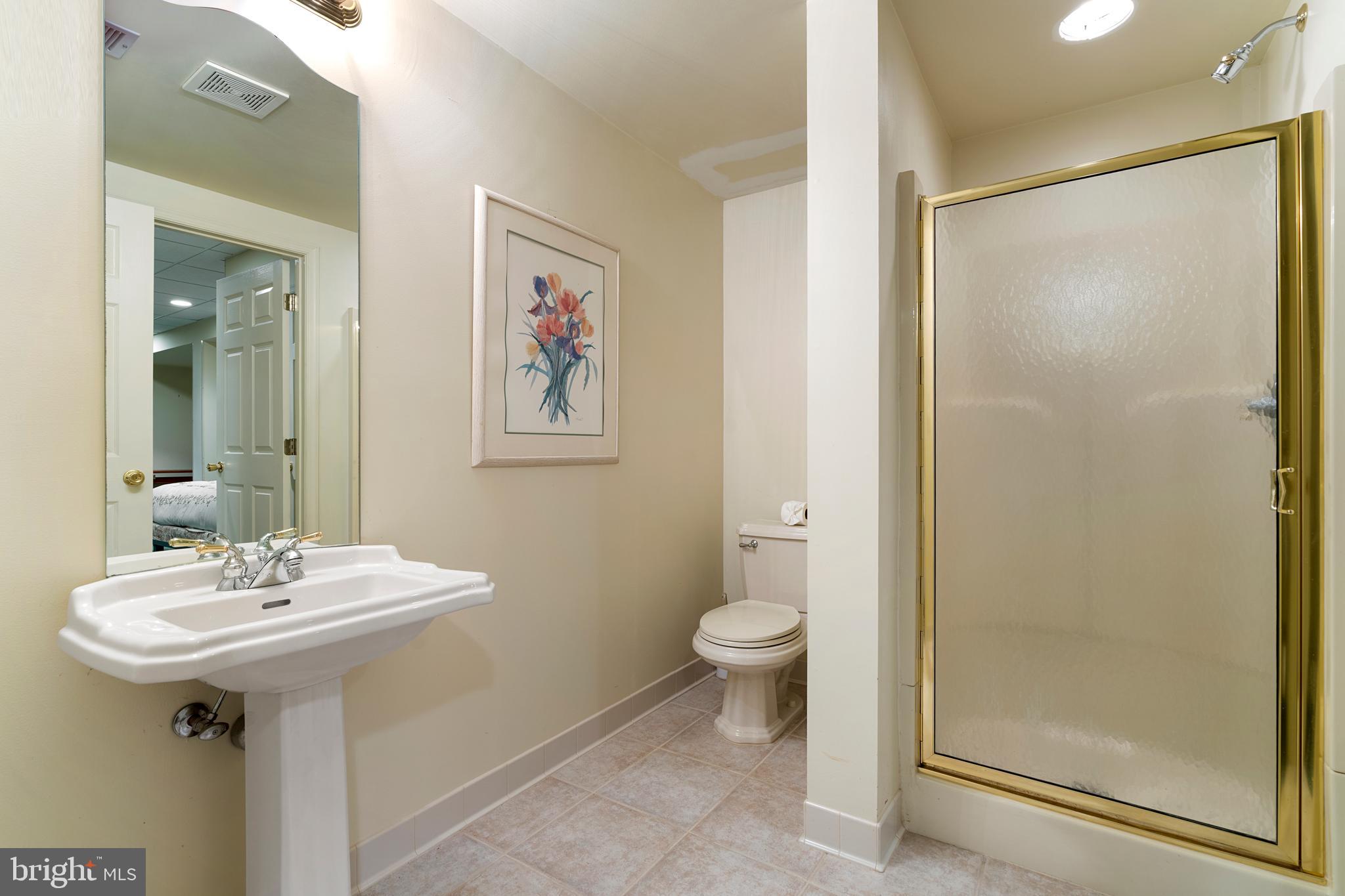 BROADRIDGE - Residential