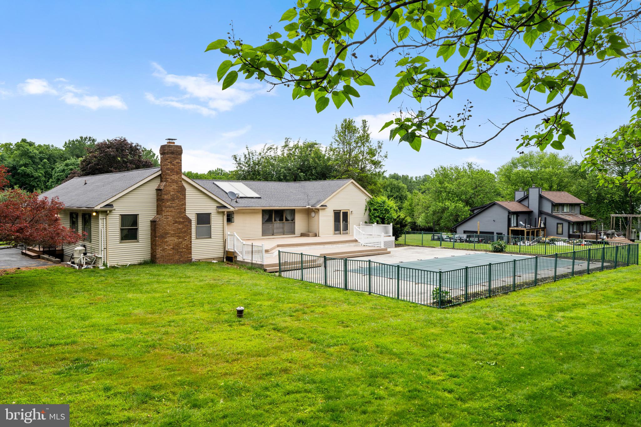 BROADRIDGE - Residential
