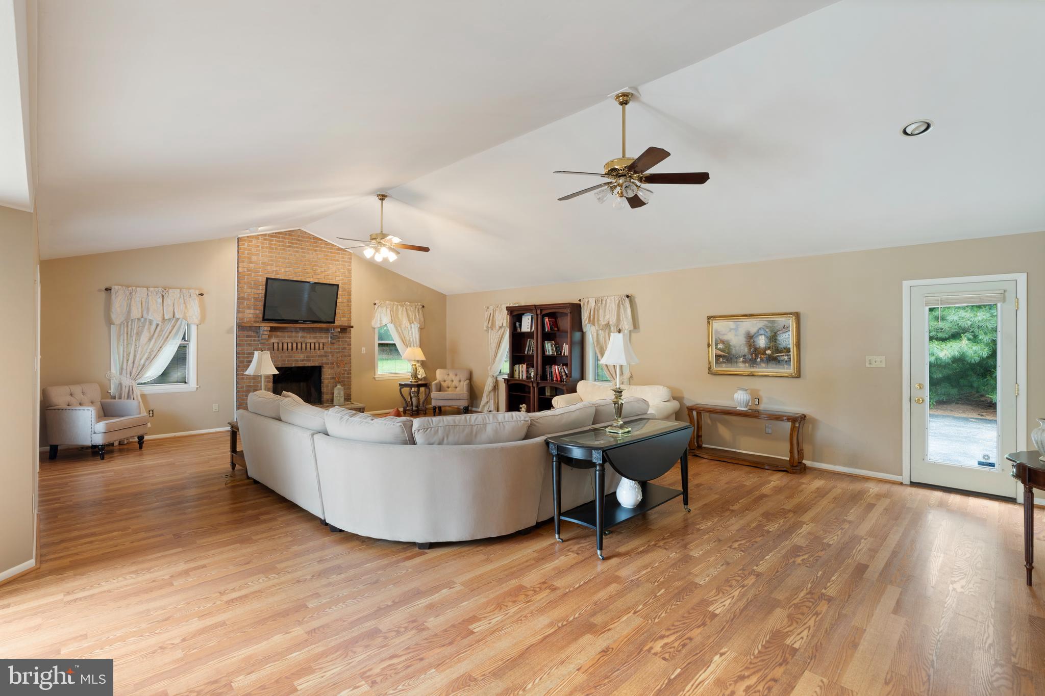 BROADRIDGE - Residential