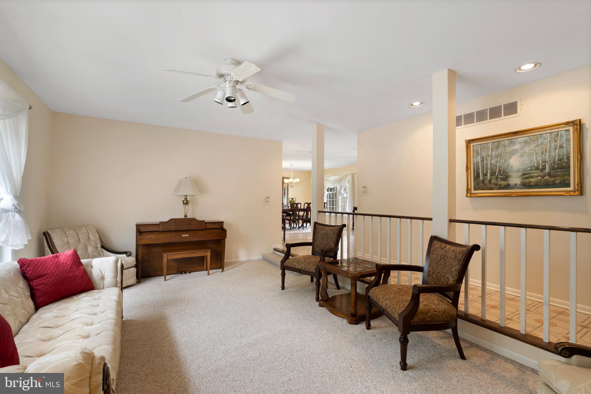 BROADRIDGE - Residential