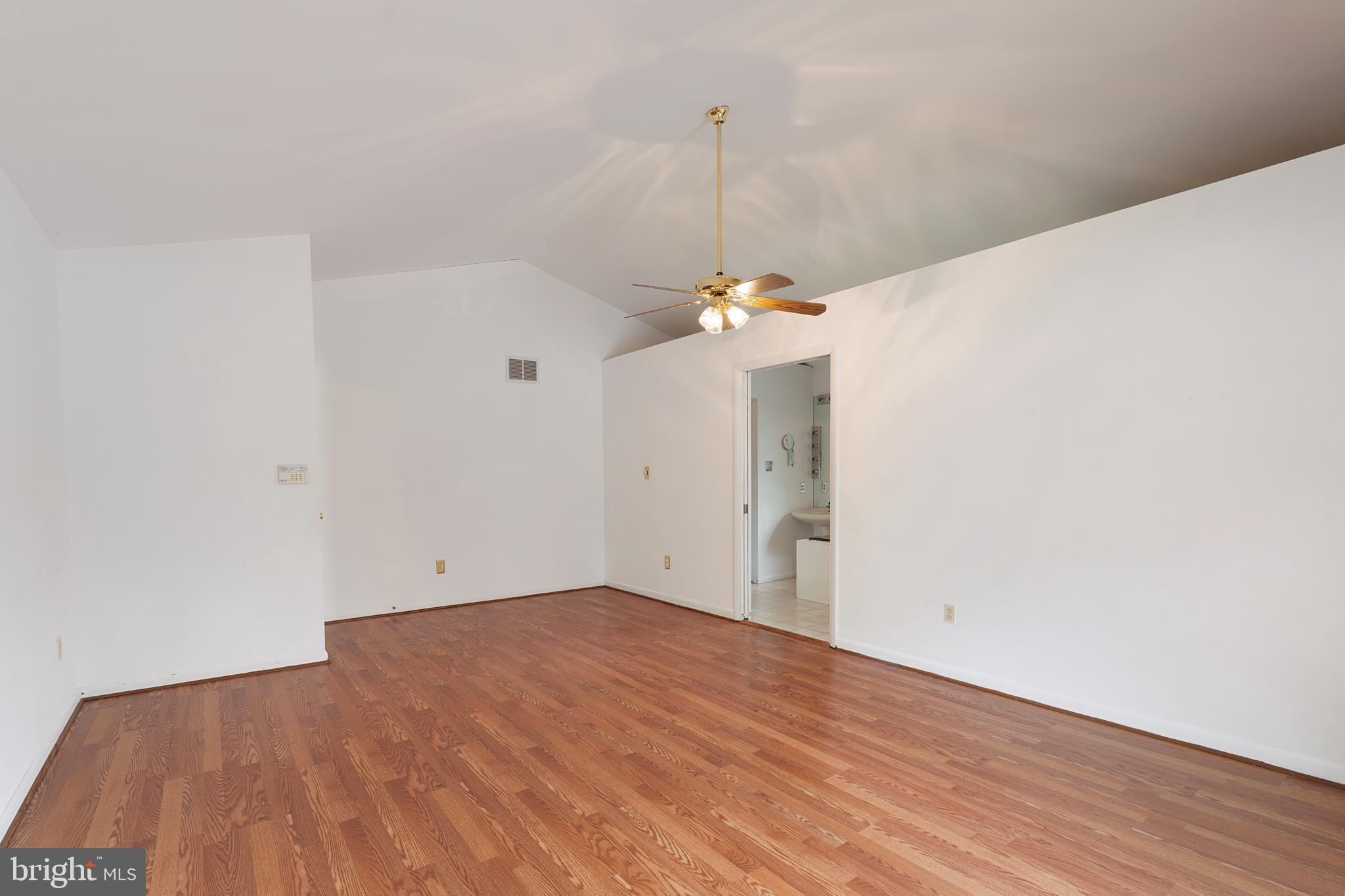 BROADRIDGE - Residential