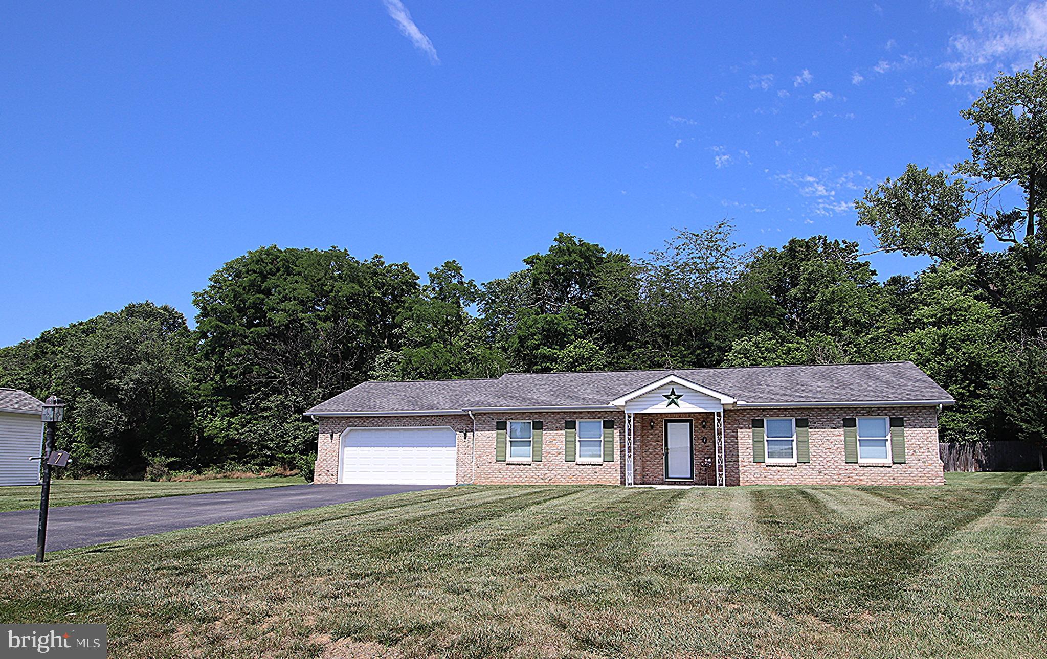 SOUTH POINTE - Residential