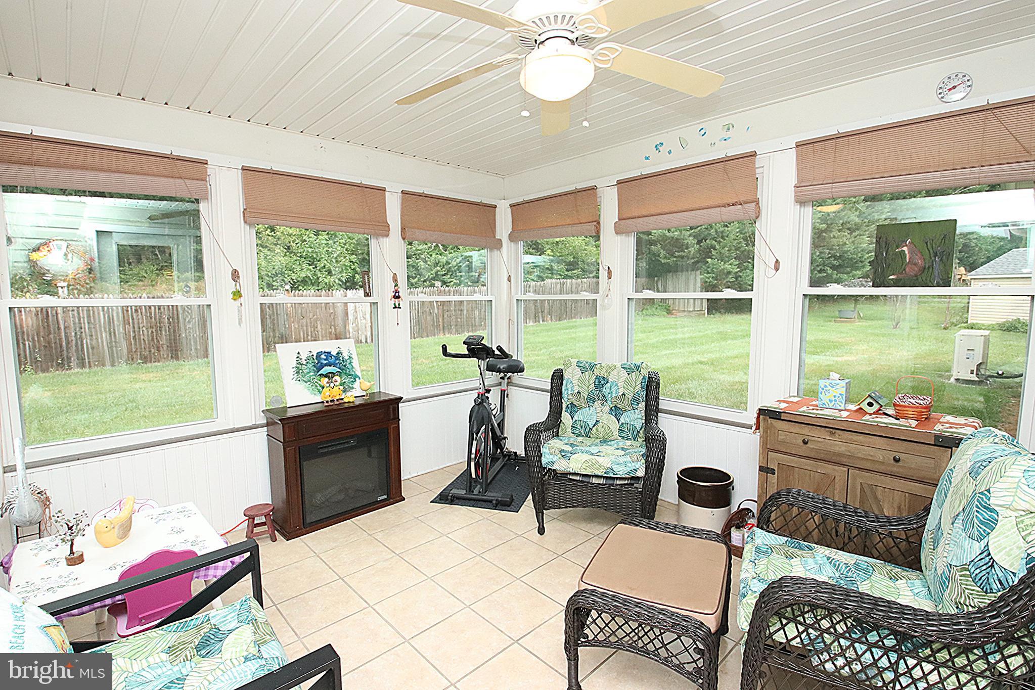 SOUTH POINTE - Residential