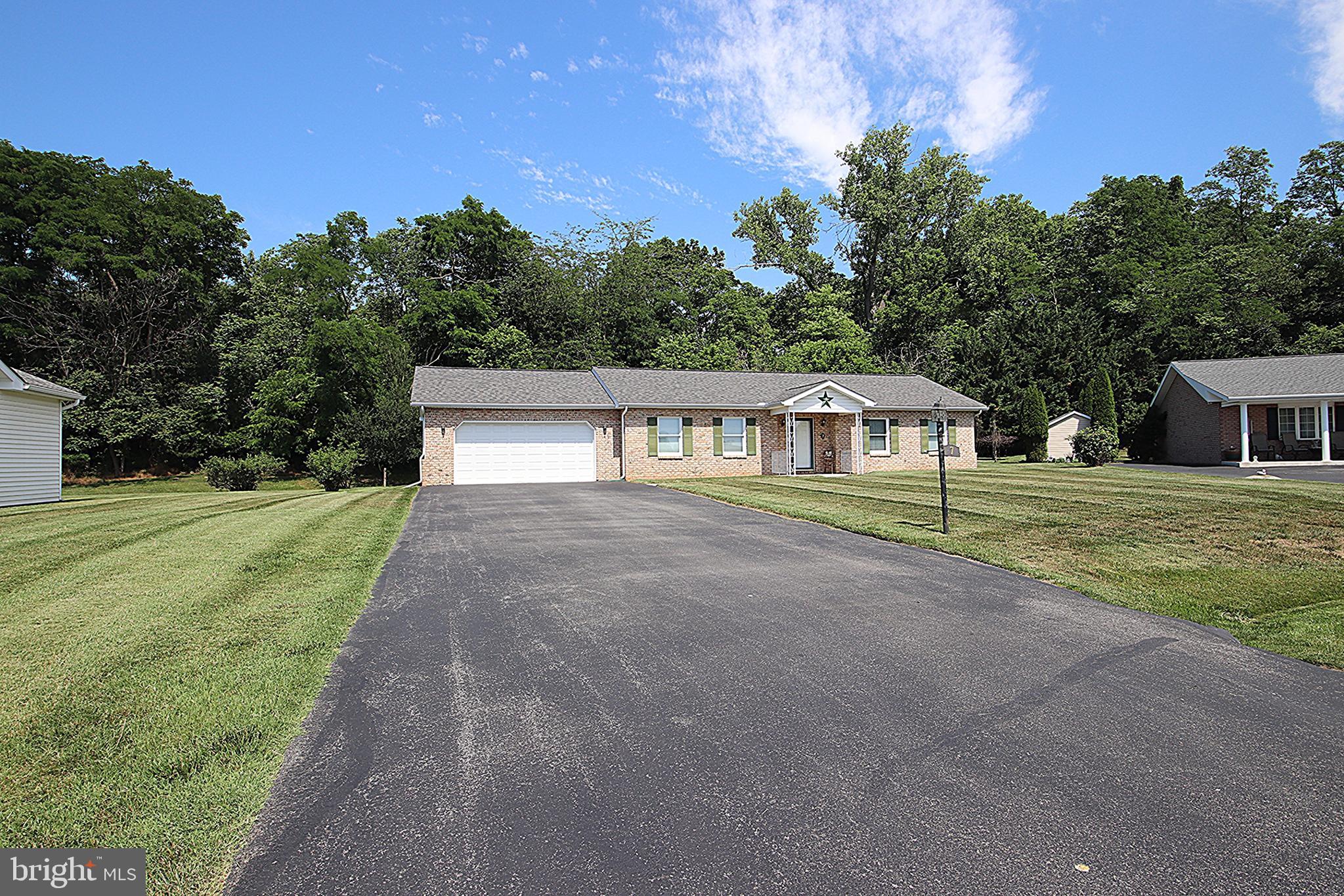 SOUTH POINTE - Residential