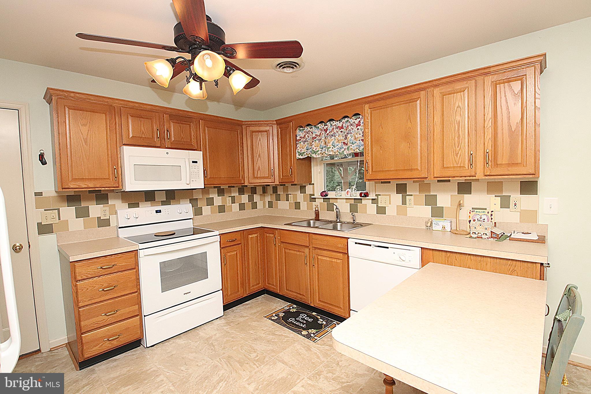 SOUTH POINTE - Residential