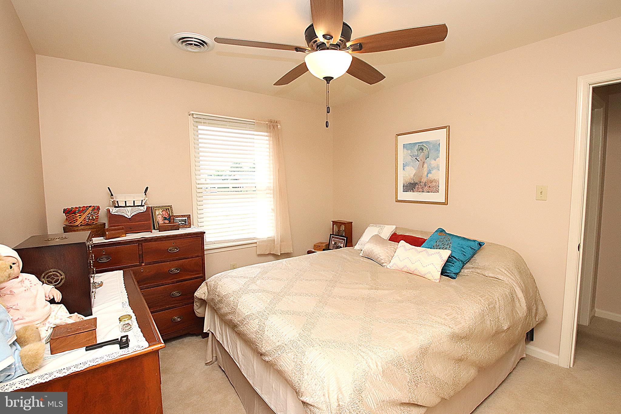 SOUTH POINTE - Residential