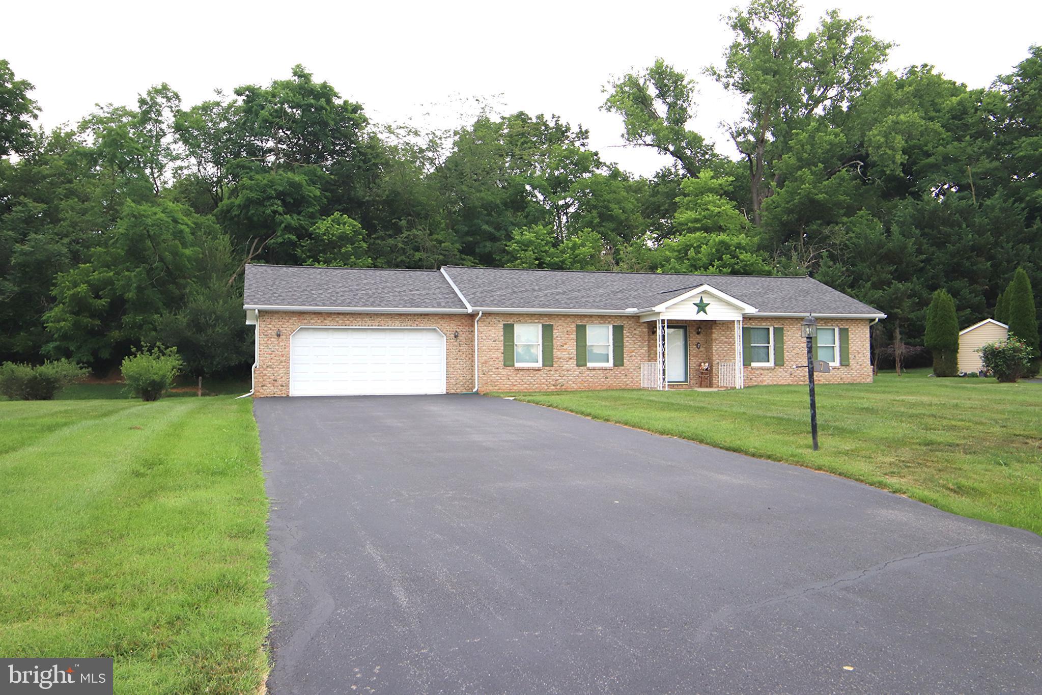 SOUTH POINTE - Residential