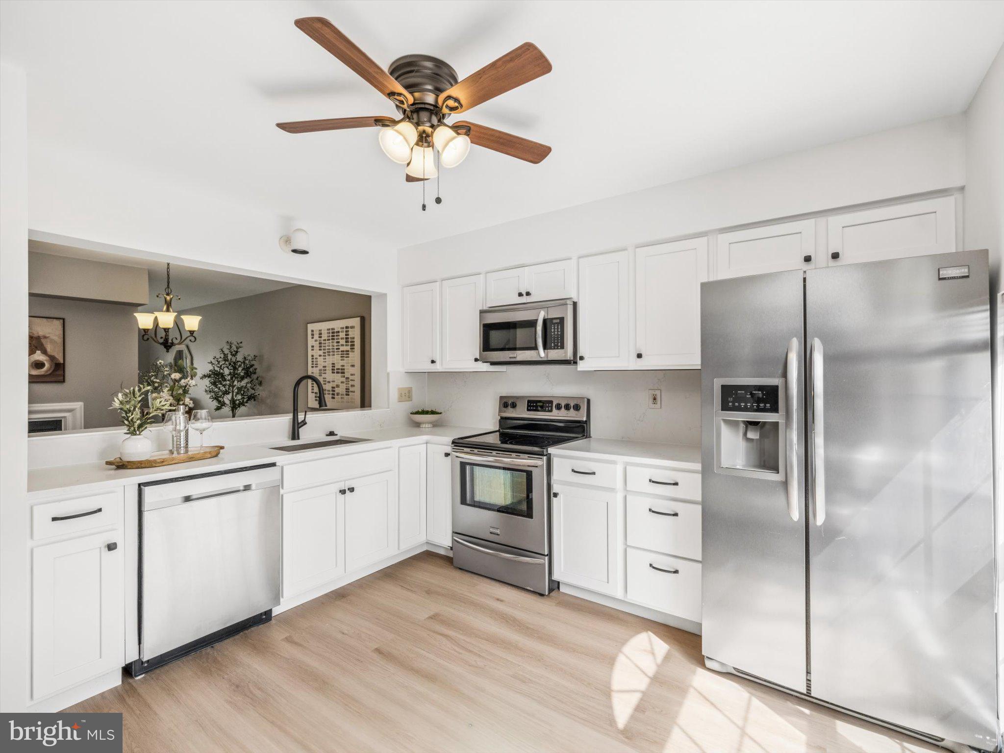 WILLISTOWN WOODS - Residential