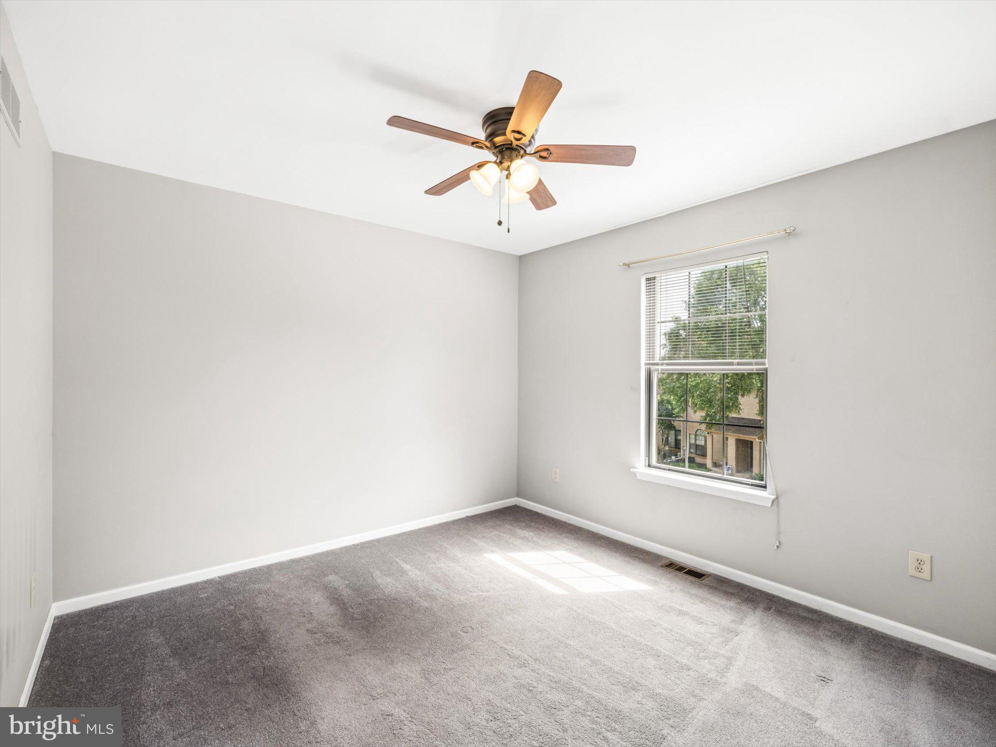 WILLISTOWN WOODS - Residential