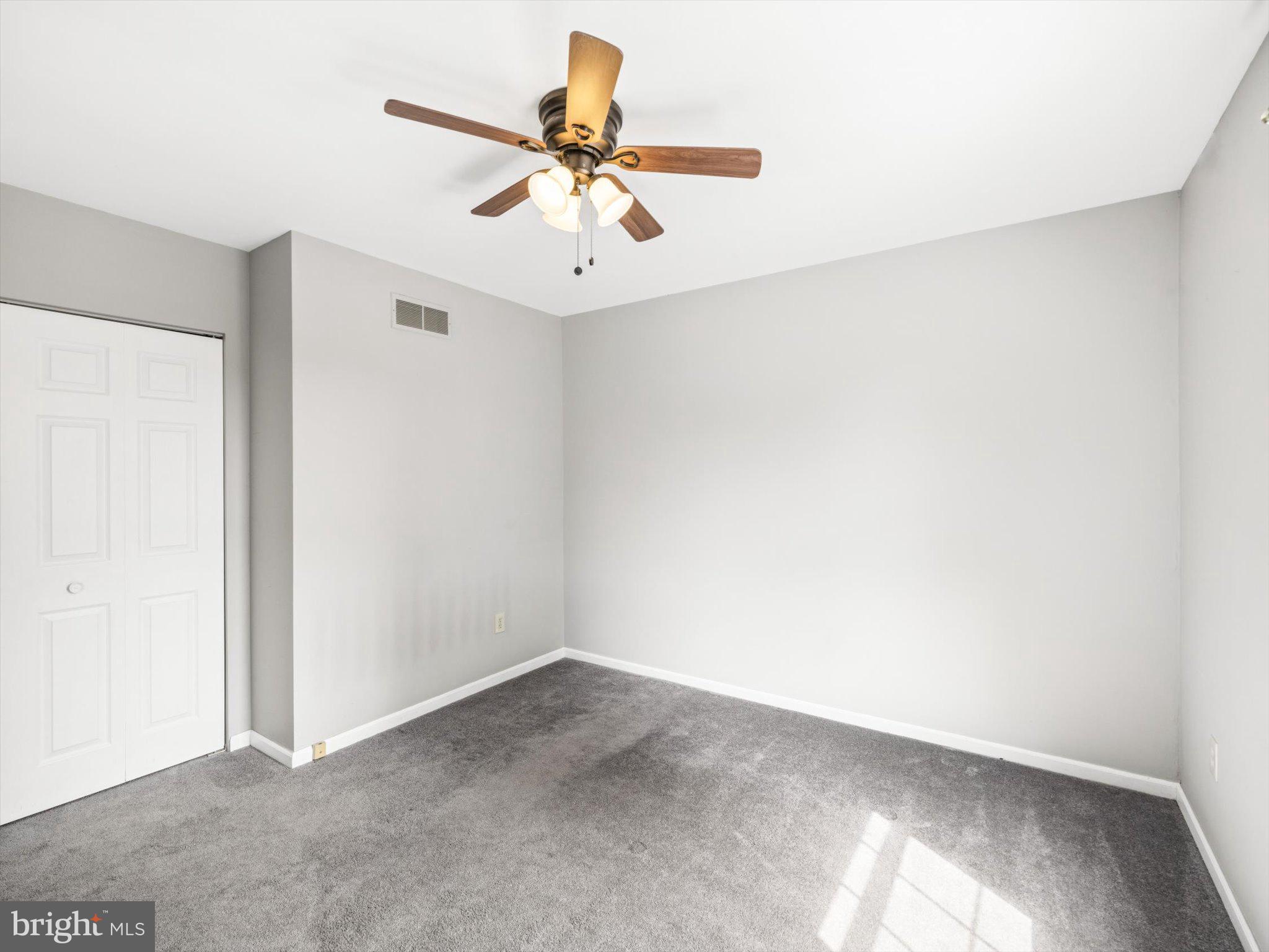 WILLISTOWN WOODS - Residential