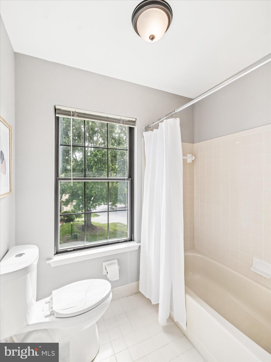 WILLISTOWN WOODS - Residential