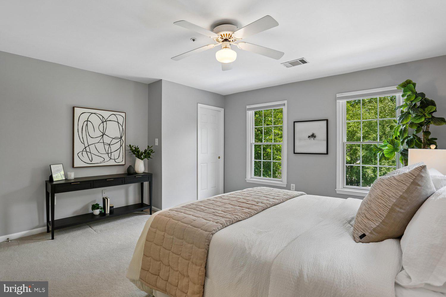 KENTLANDS - Residential