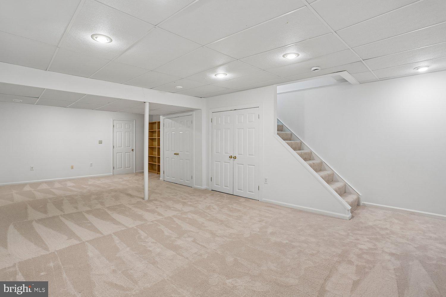 KENTLANDS - Residential