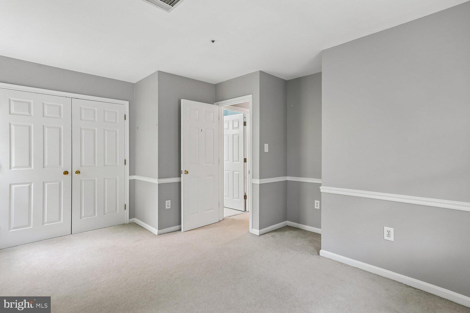KENTLANDS - Residential