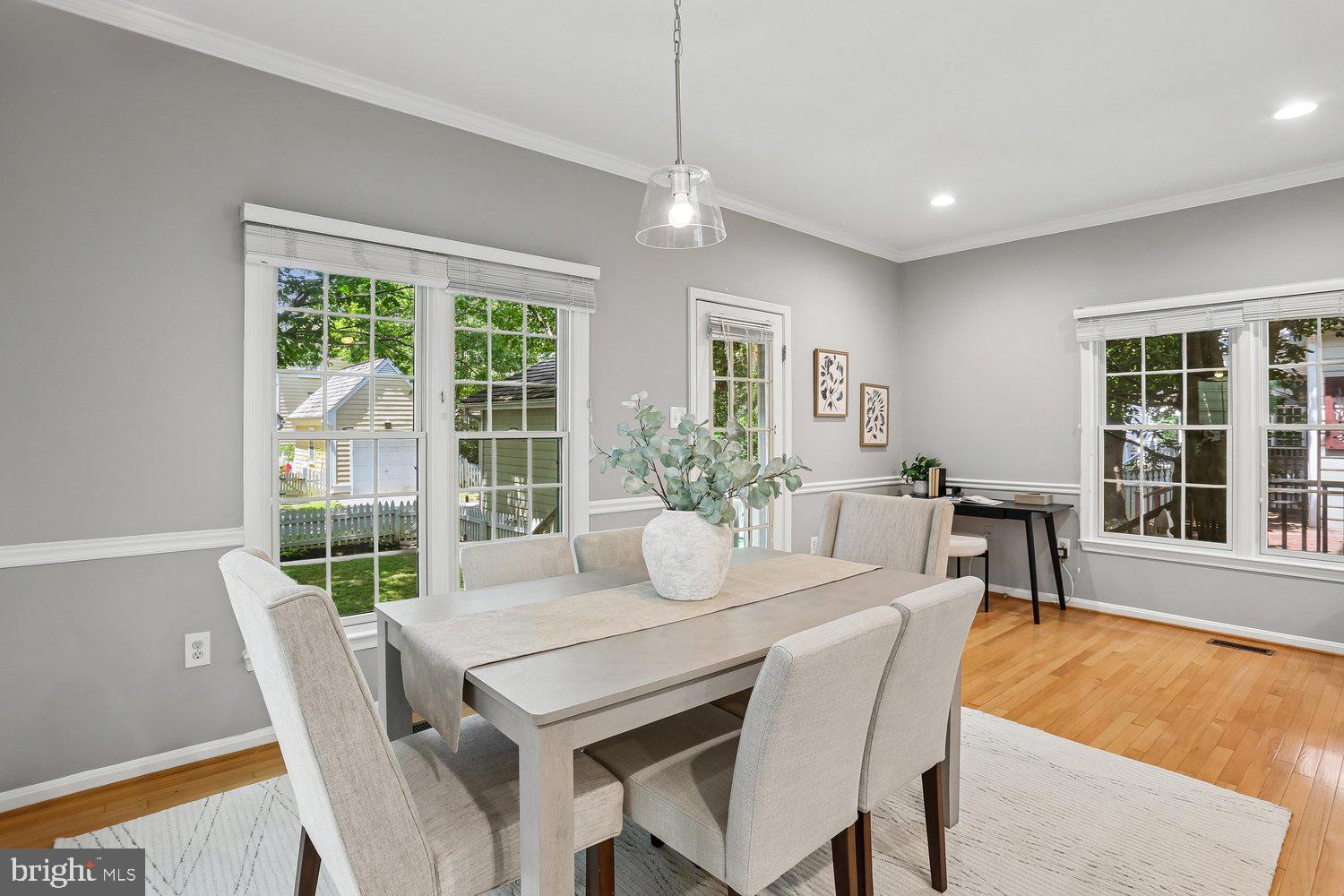 KENTLANDS - Residential