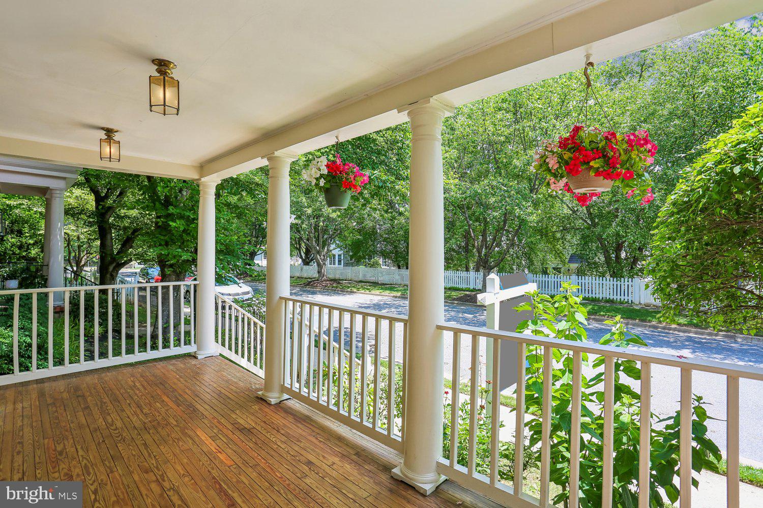 KENTLANDS - Residential