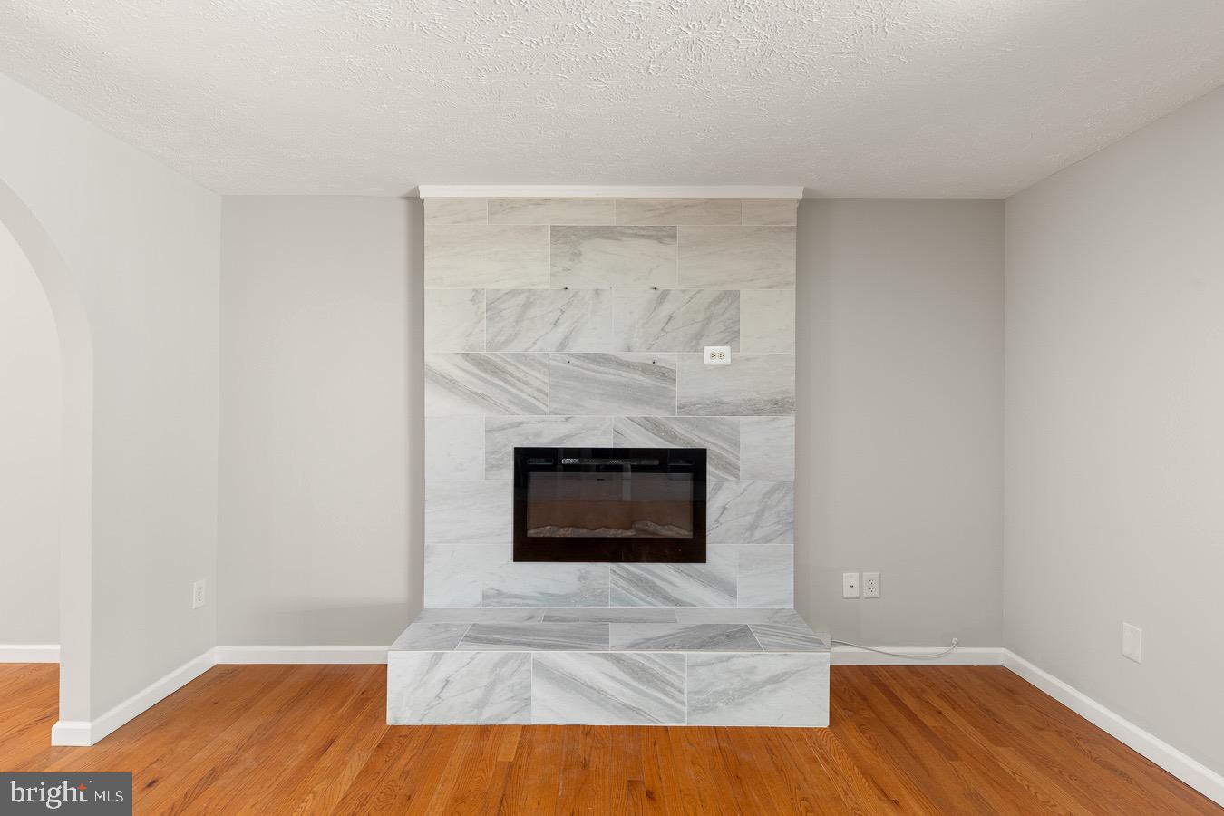 BURKE CENTRE - Residential