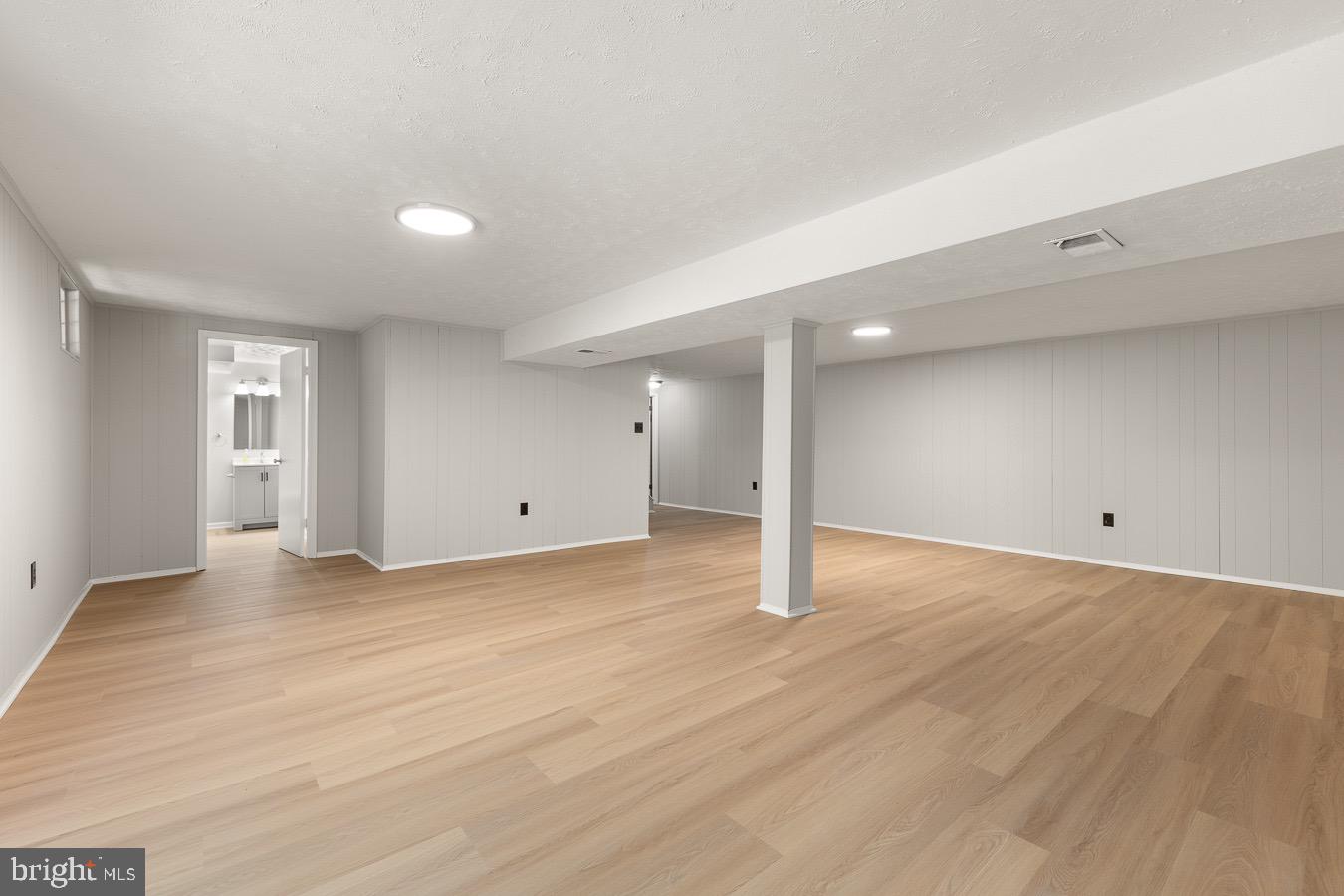 BURKE CENTRE - Residential