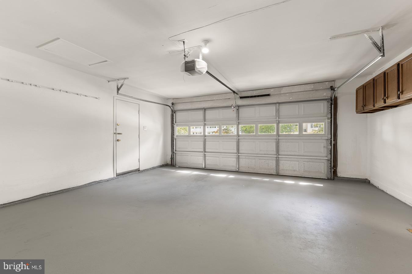 BURKE CENTRE - Residential