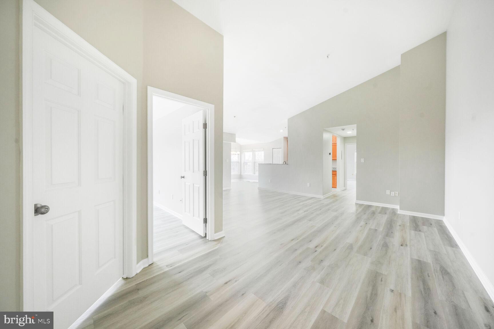 SOUTH MEADOWS - Residential