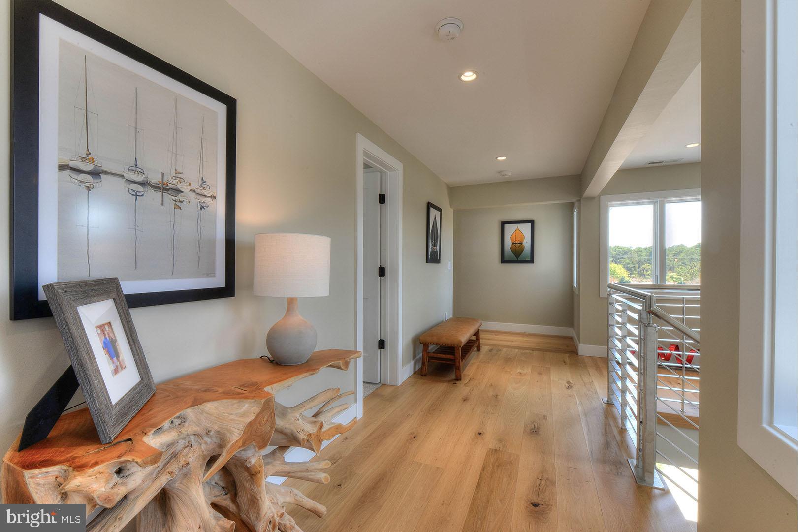 CAPE SHORES - Residential