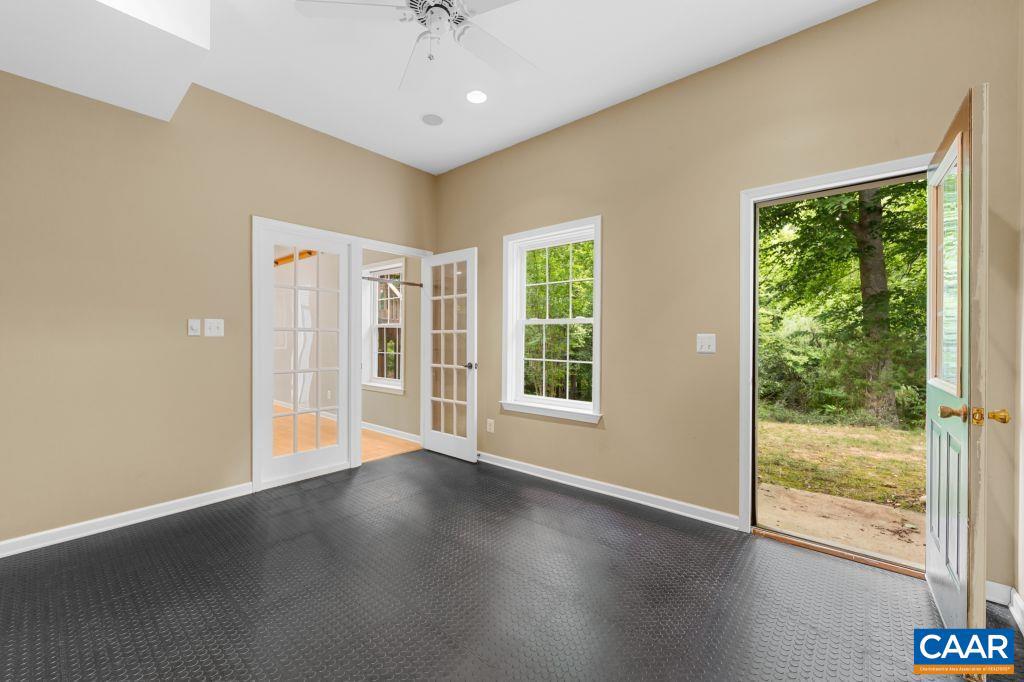 FOREST LAKES SOUTH - Residential
