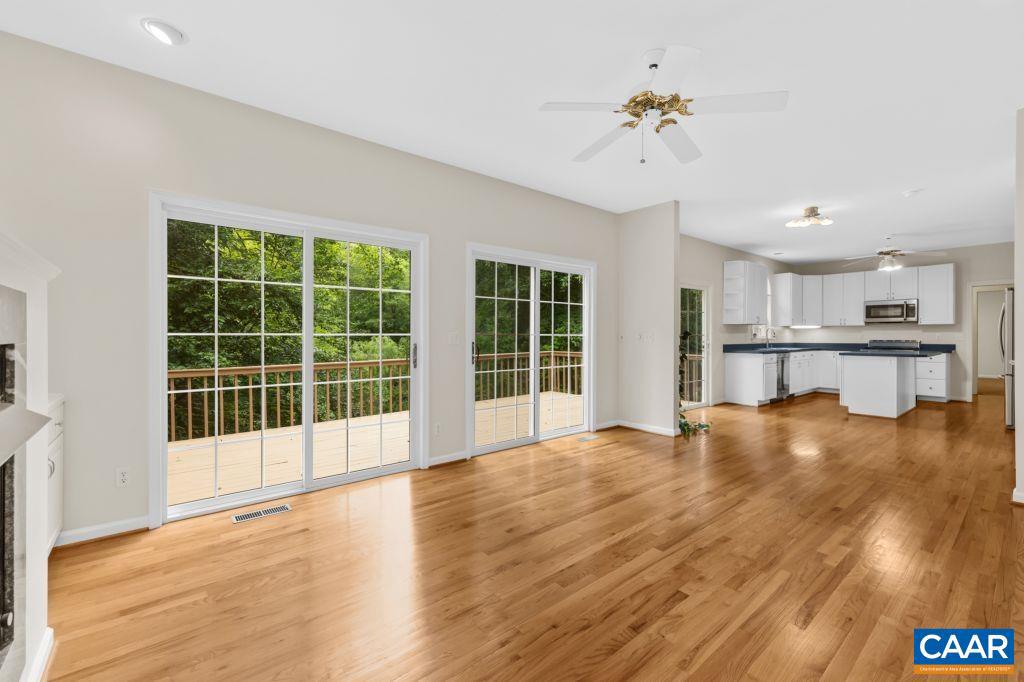FOREST LAKES SOUTH - Residential