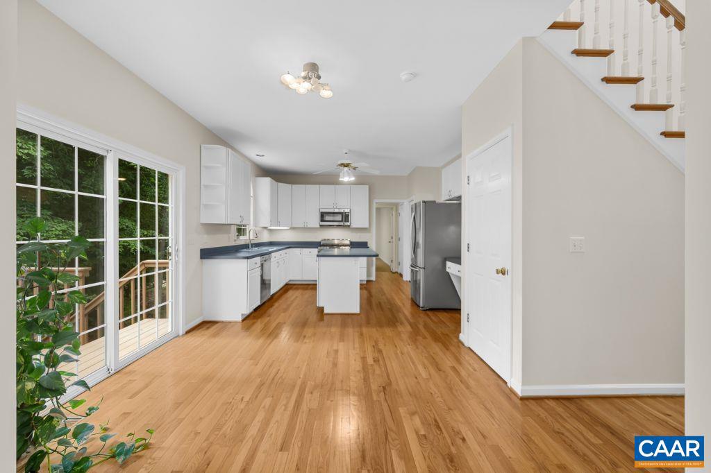 FOREST LAKES SOUTH - Residential