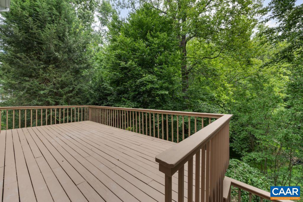 FOREST LAKES SOUTH - Residential