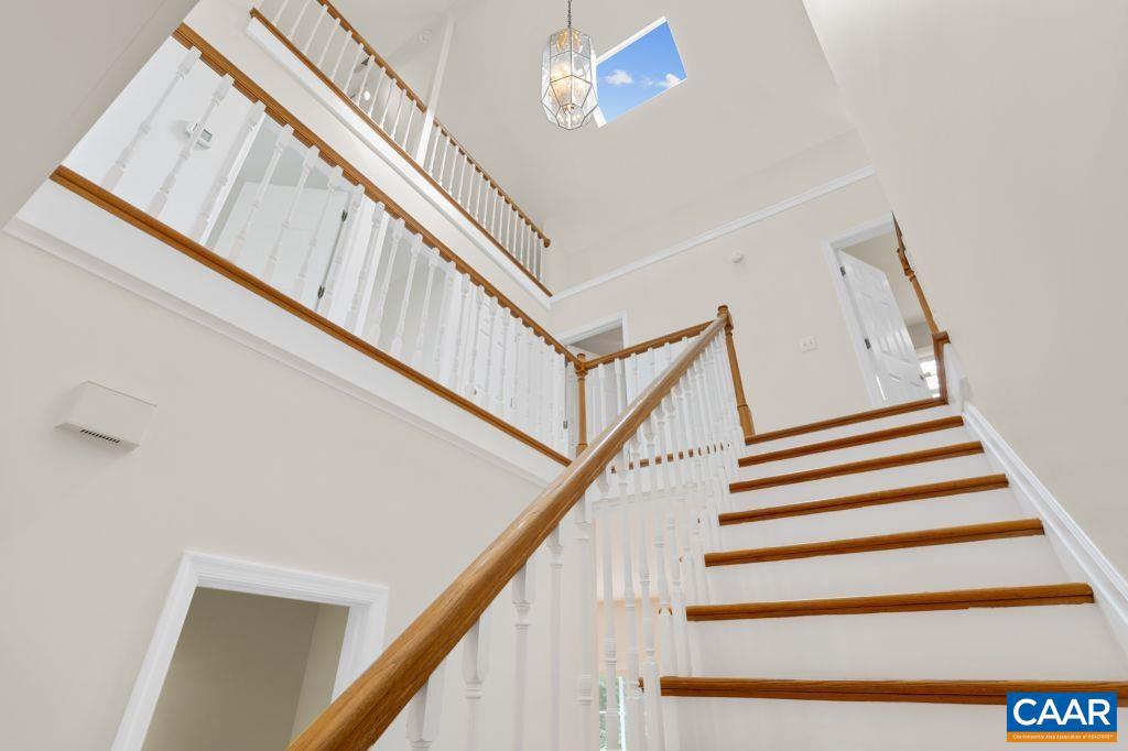 FOREST LAKES SOUTH - Residential