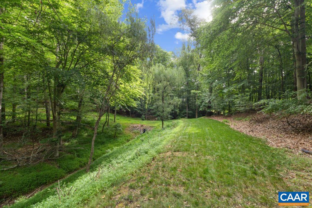 FOREST LAKES SOUTH - Residential