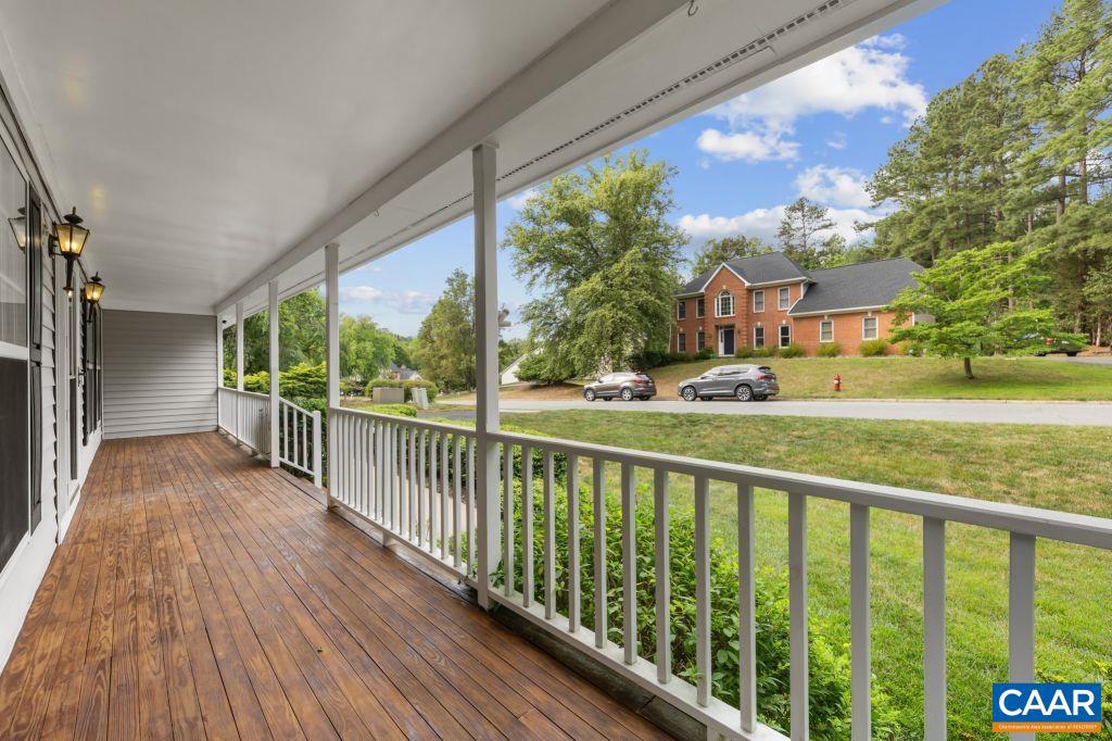 FOREST LAKES SOUTH - Residential