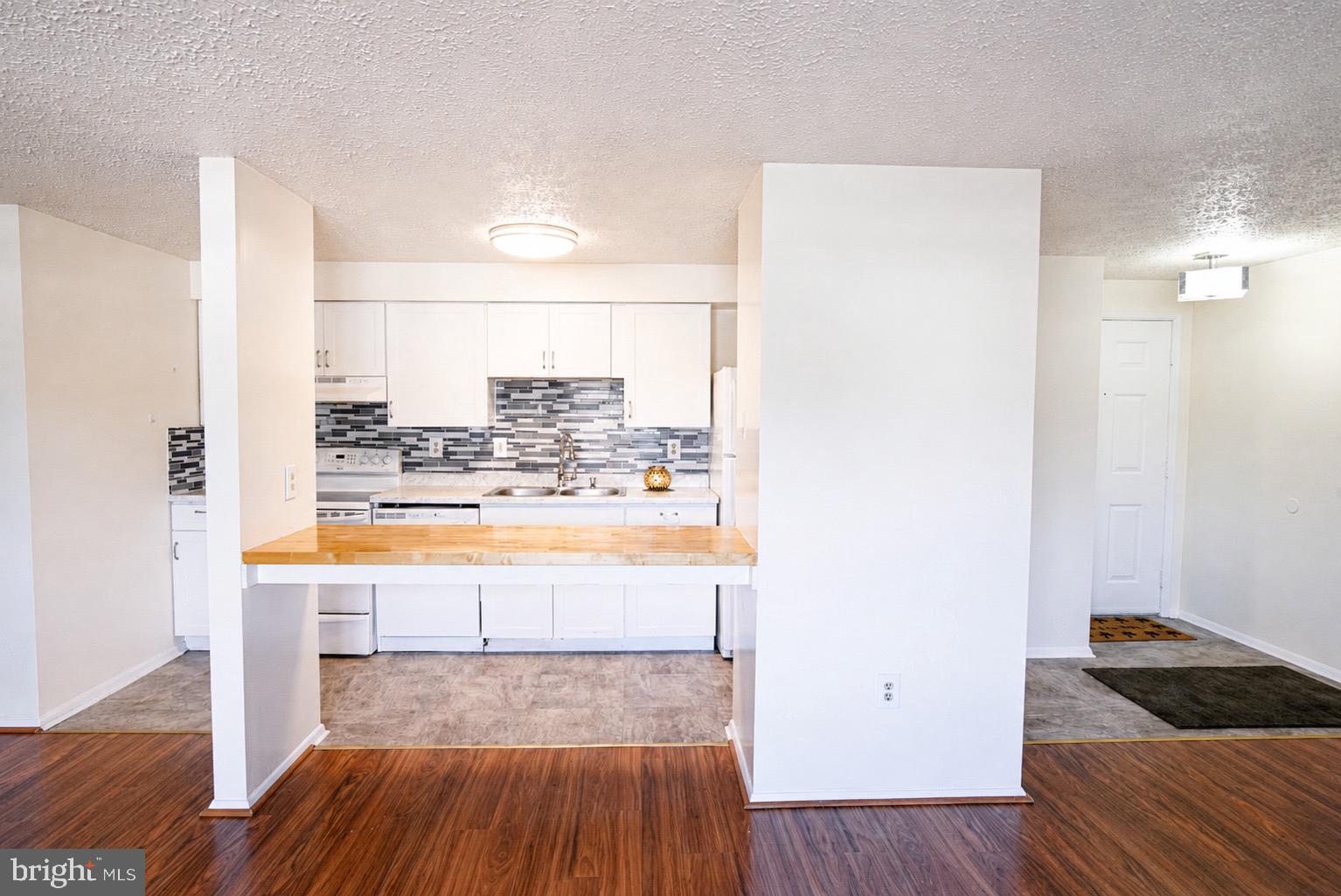 GUNNERS VIEW - Residential