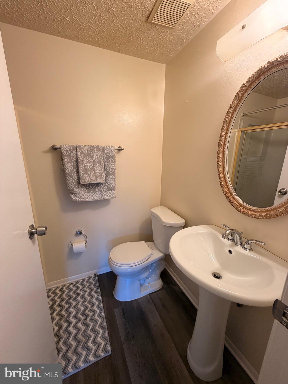GUNNERS VIEW - Residential