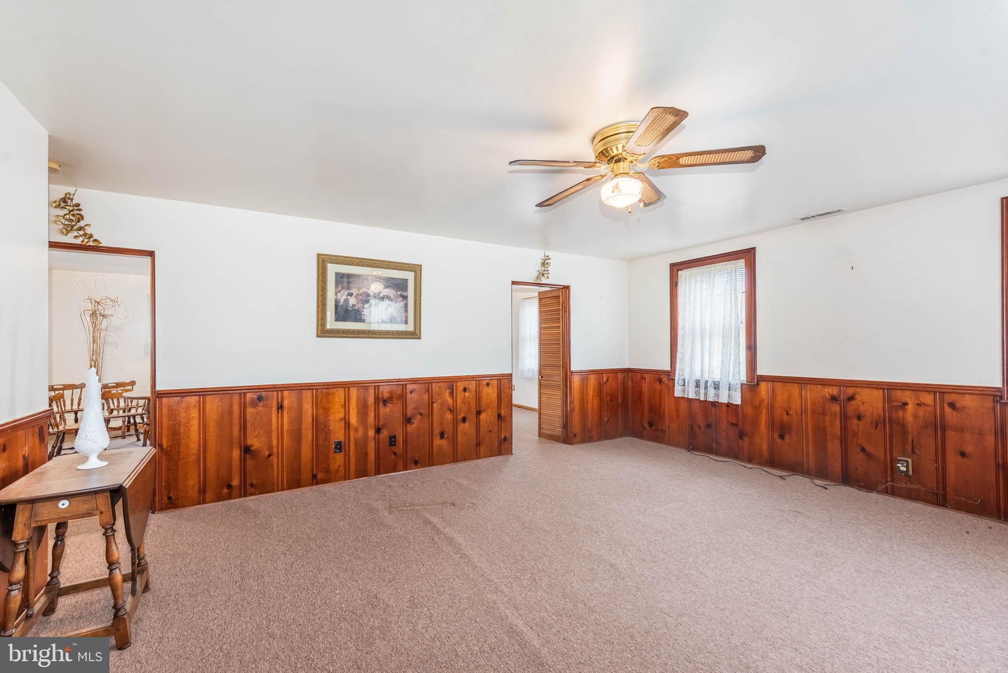 CARNEY GROVE - Residential