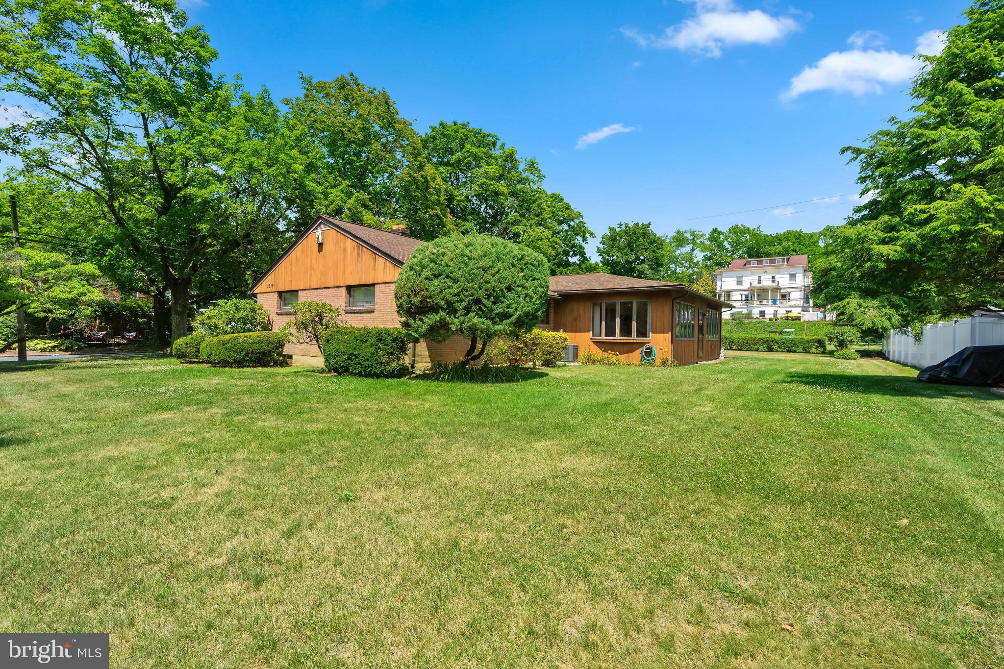 COLLEGE HEIGHTS - Residential